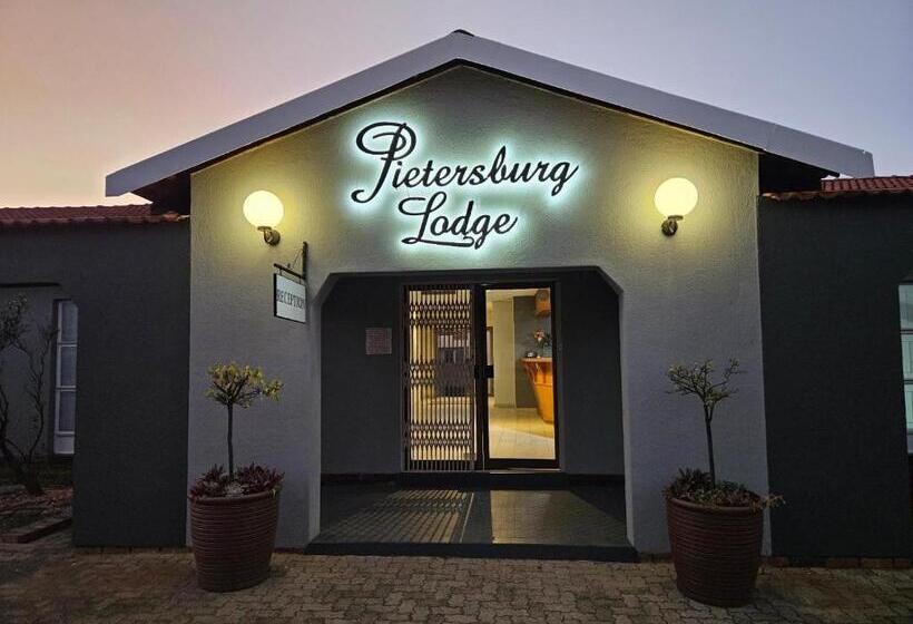 בית מלון כפרי Pietersburg Lodge