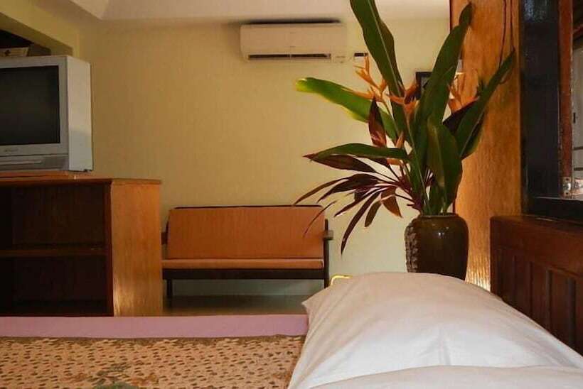 Sunrise Bungalow