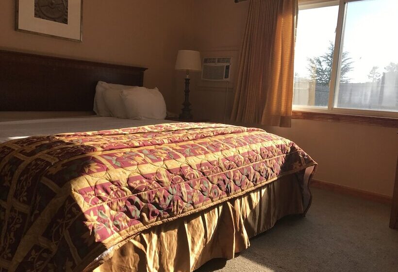 Capri Motel