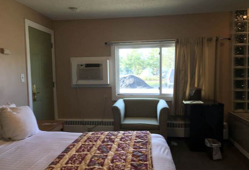 Capri Motel