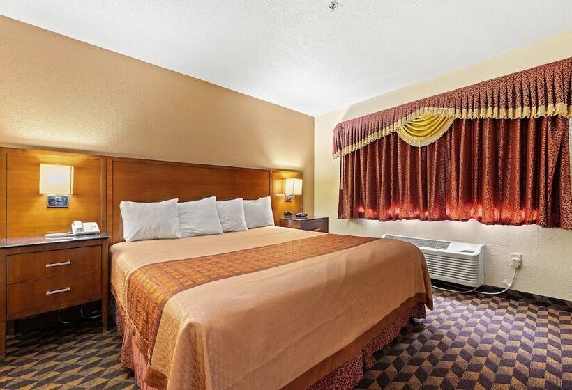 Geneva Motel Inn