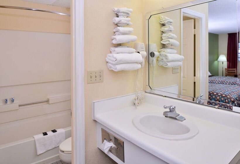 ホテル Americas Best Value Inn Edenton