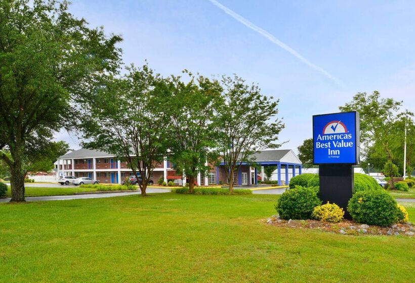ホテル Americas Best Value Inn Edenton