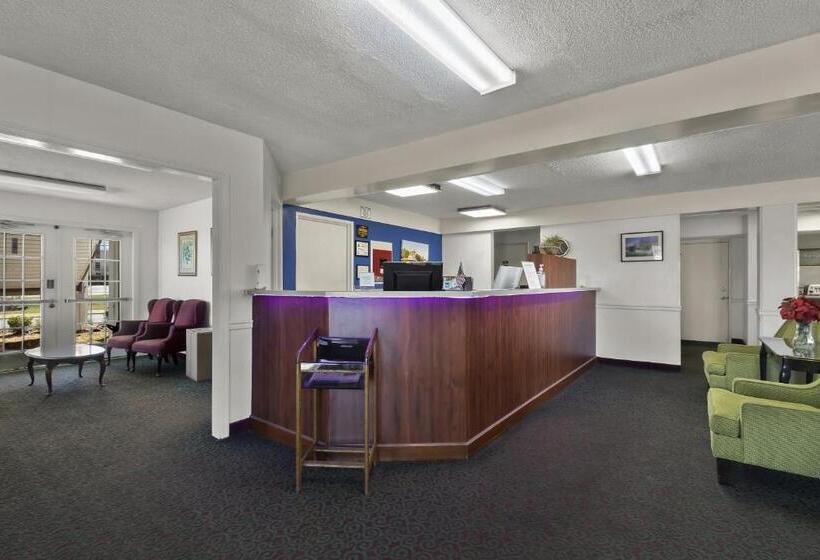ホテル Americas Best Value Inn Edenton