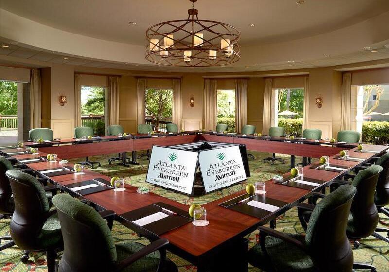 ホテル Atlanta Evergreen Lakeside Resort