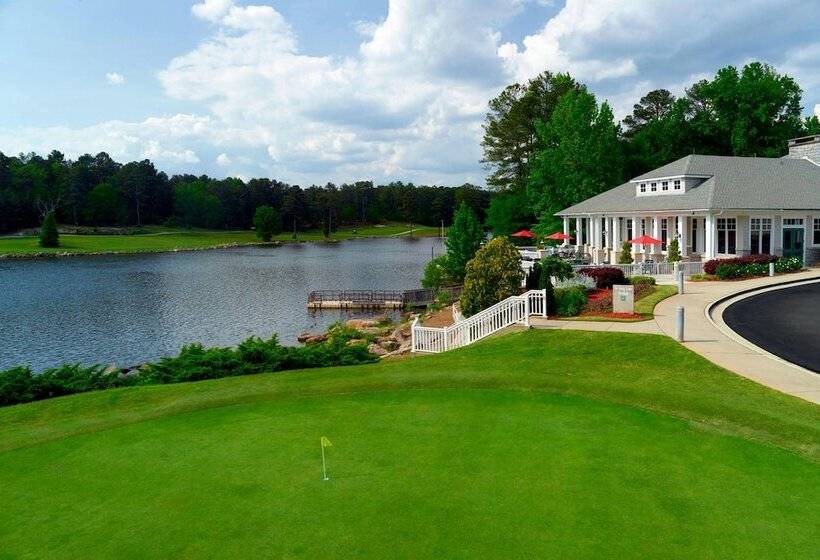 ホテル Atlanta Evergreen Lakeside Resort