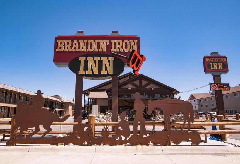 هتل Brandin  Iron Inn