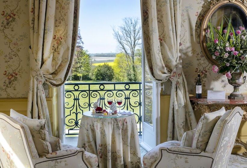 בית מלון כפרי Château De Mirambeau