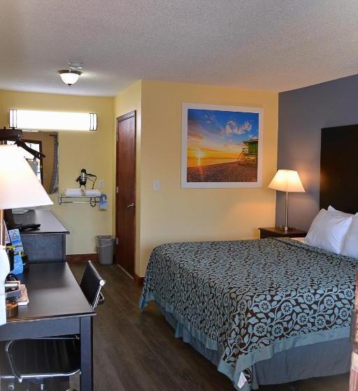 هتل Days Inn By Wyndham Jacksonville Nc