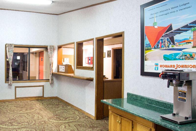فندق Howard Johnson By Wyndham Wilmington