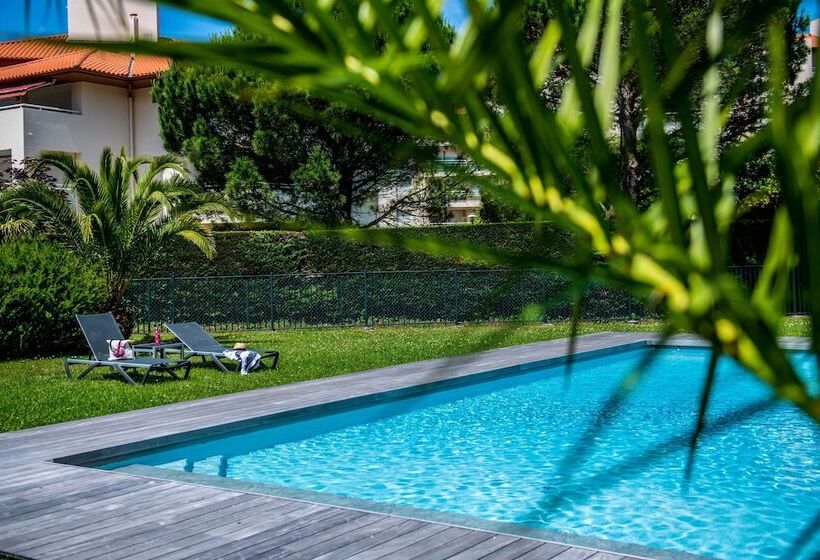 هتل Hôtel Littéraire Jules Verne, BW Signature Collection