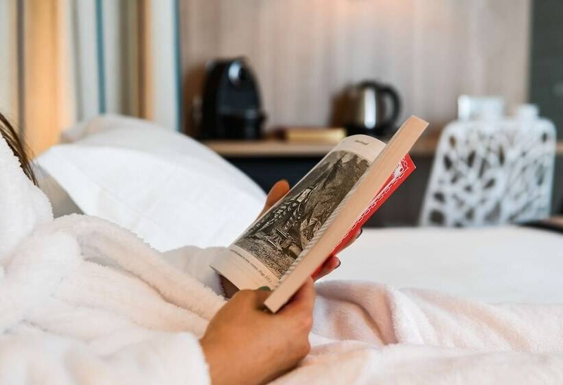 هتل Hôtel Littéraire Jules Verne, BW Signature Collection