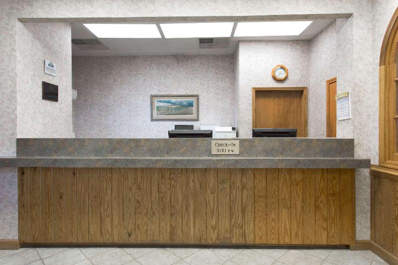酒店 Mariner Inn And Suites
