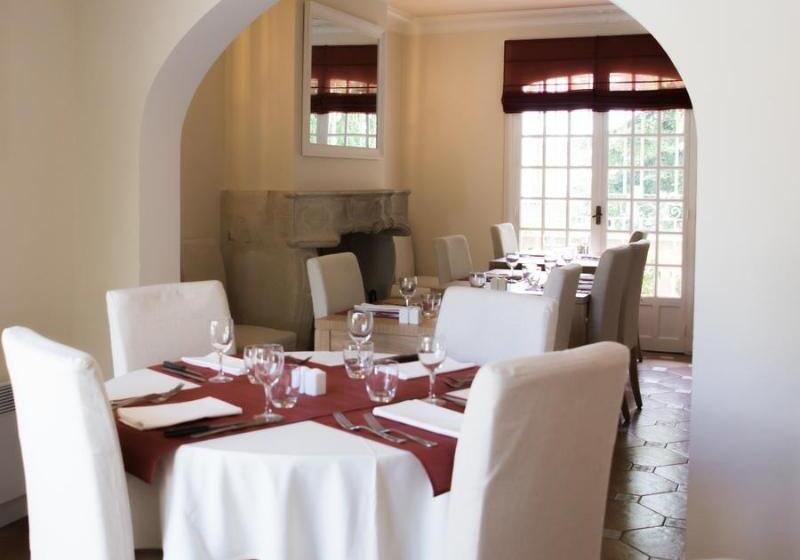 ホテル L'Enclos des Lauriers Roses