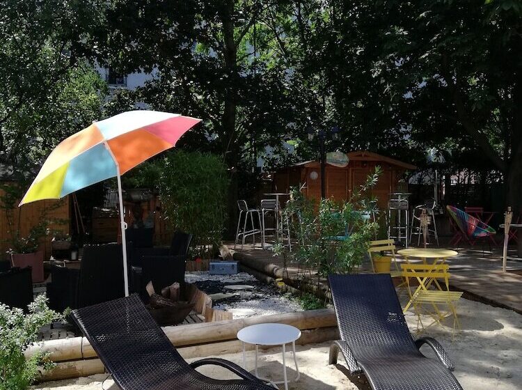 هتل Mercure Paris Porte De Pantin