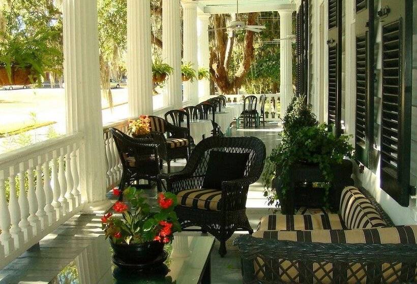 فندق Rhett House