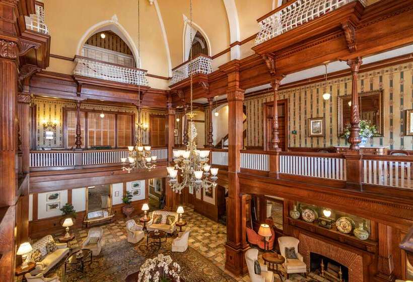 Windsor Hotel, Ascend Hotel Collection