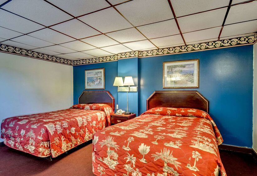 فندق على الطريق Econo Lodge