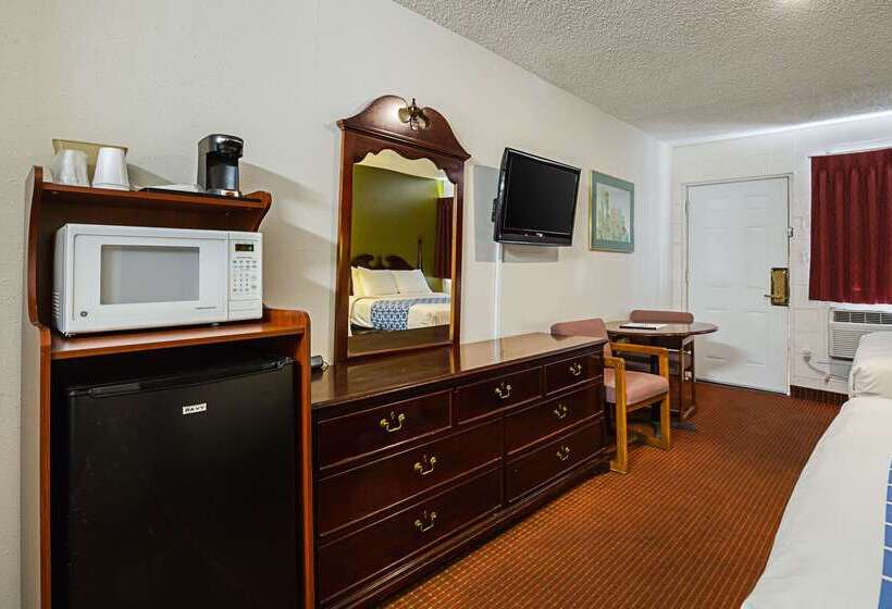مُتل Rodeway Inn