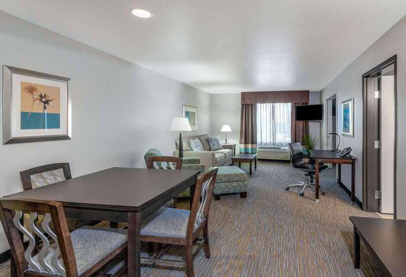 استراحتگاه Wingate By Wyndham St. George
