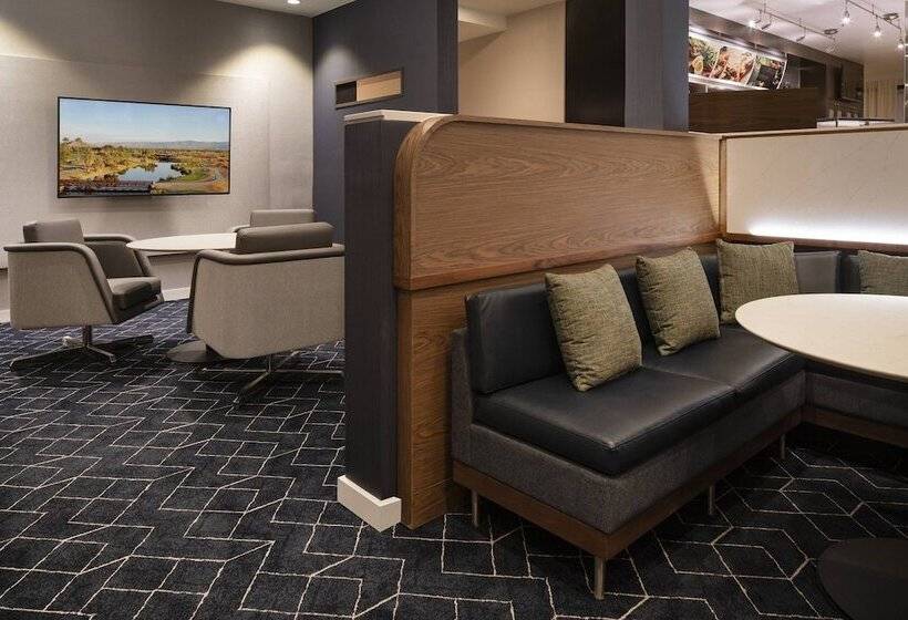 Hotel Courtyard By Marriott Palm Springs