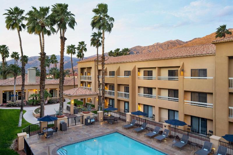 Hotel Courtyard By Marriott Palm Springs