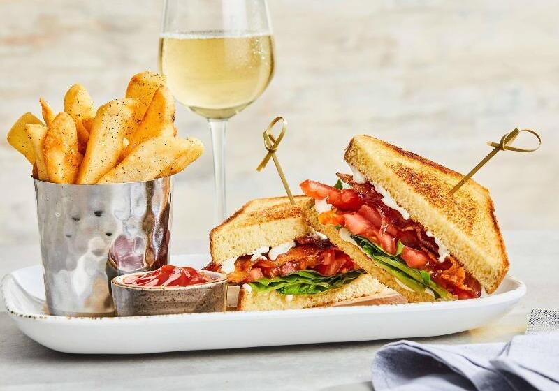 Hotel Courtyard By Marriott Palm Springs