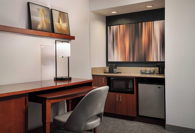 호텔 Courtyard By Marriott Pleasanton