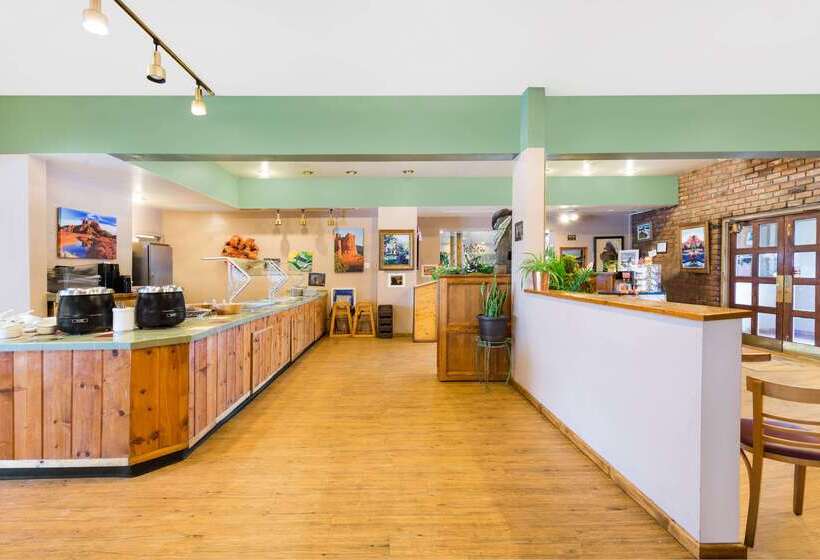 هتل Days Inn By Wyndham Show Low