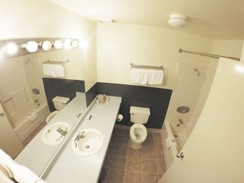 בית מלון כפרי Goodnite Inn And Suites