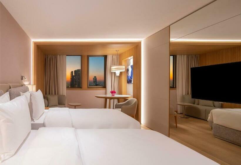 Mövenpick Hotel Istanbul Bosphorus