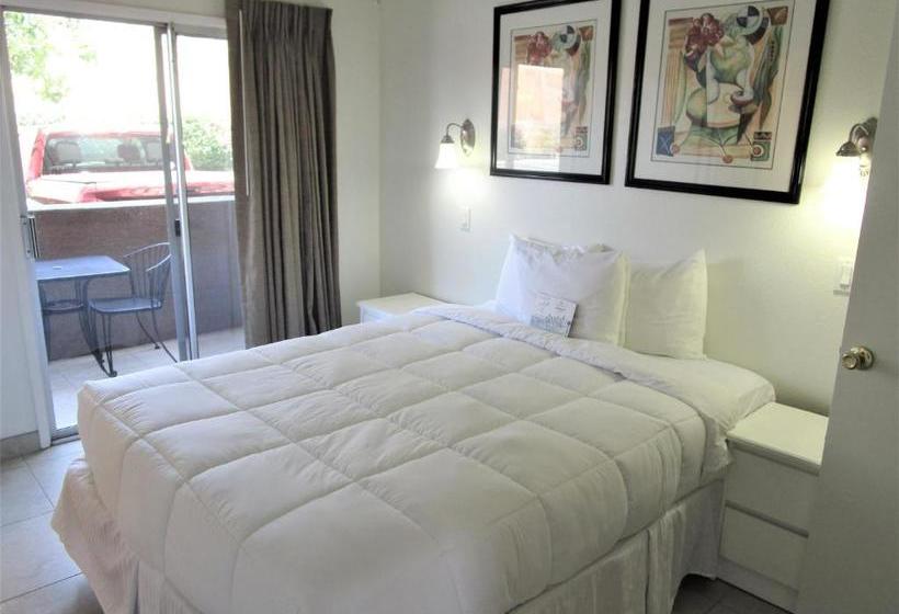 هتل Scottsdale Park Suites