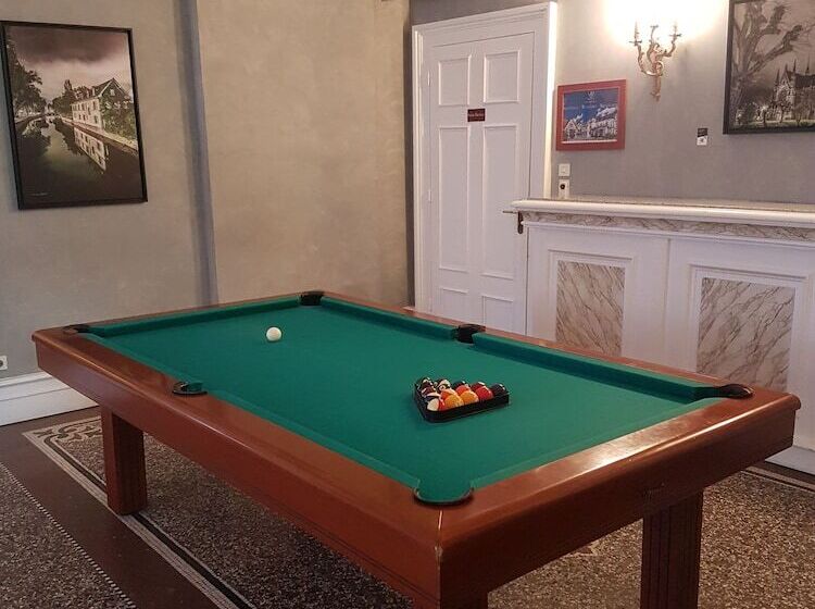 هتل Hôtel Château De L Ile