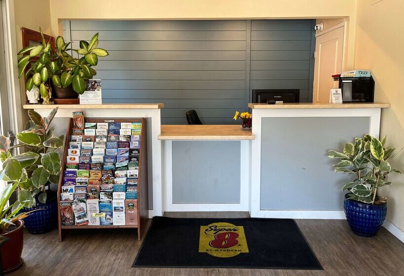 酒店 Super 8 By Wyndham Red Bluff