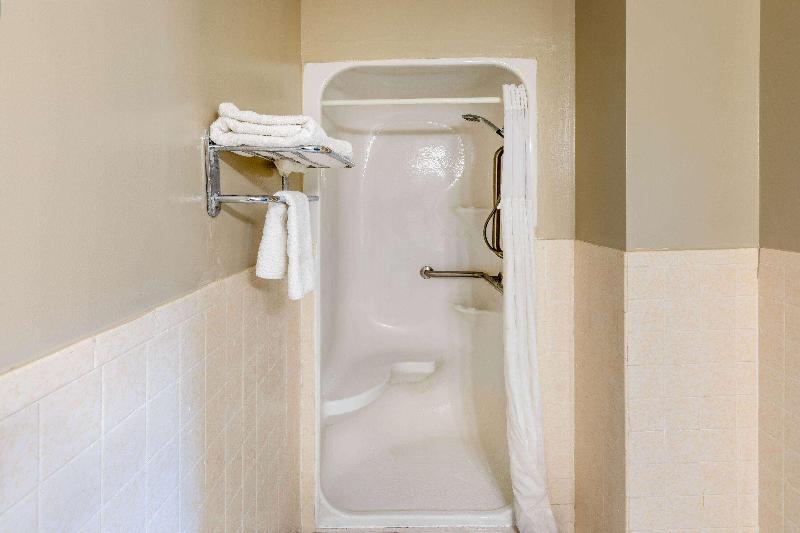 فندق Super 8 By Wyndham Tulsa/arpt/st Fairgrounds