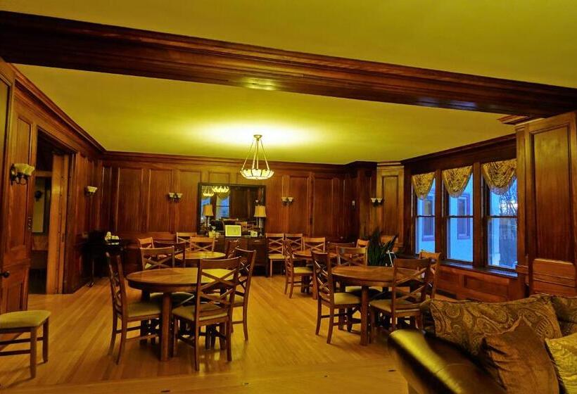 ホテル The Inn At Ragged Edge