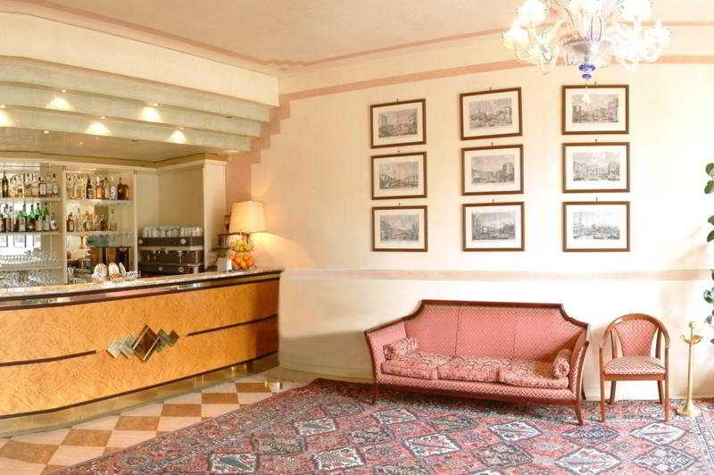 هتل Villa Braida