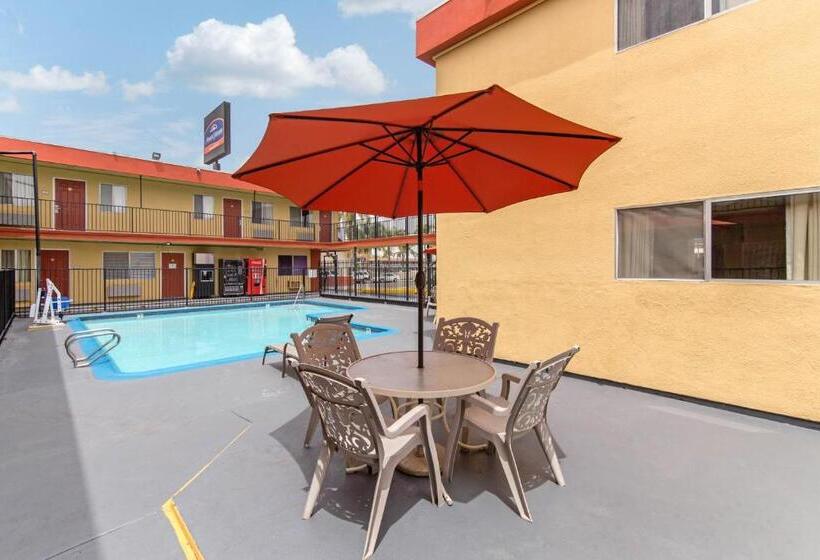 מוטל Howard Johnson Suites By Wyndham San Diego Chula Vista Bayfront