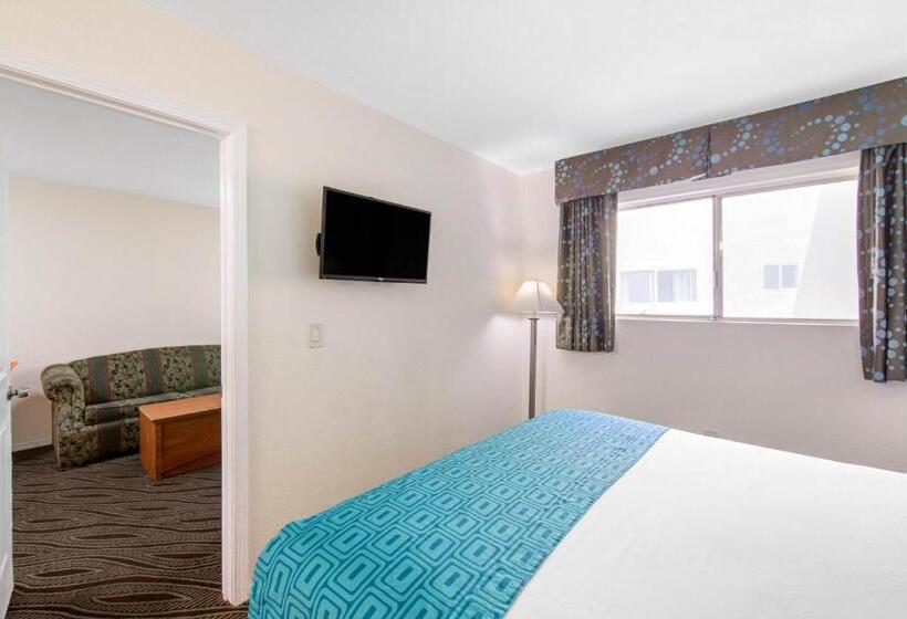 מוטל Howard Johnson Suites By Wyndham San Diego Chula Vista Bayfront