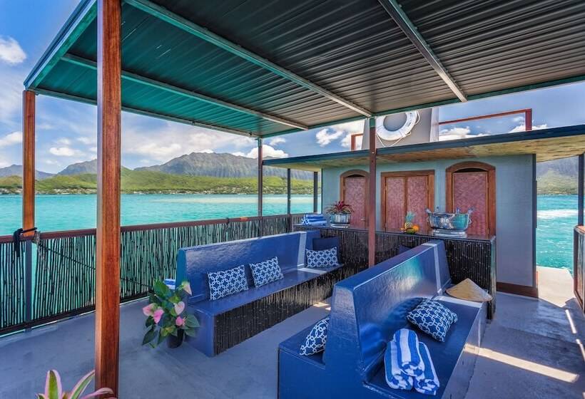 Paradise Bay Resort