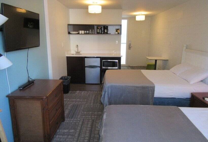 Waikiki Central Hotel No Resort Fees