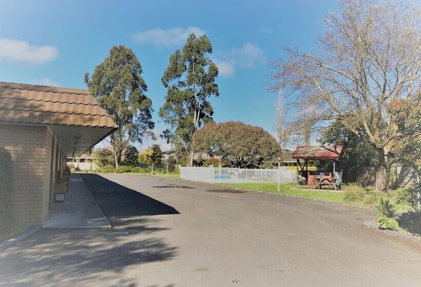 בית מלון כפרי Alfred Motor Inn