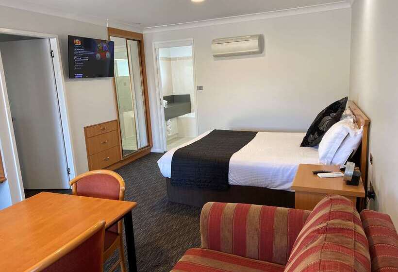 فندق Best Western Plus All Settlers Motor Inn