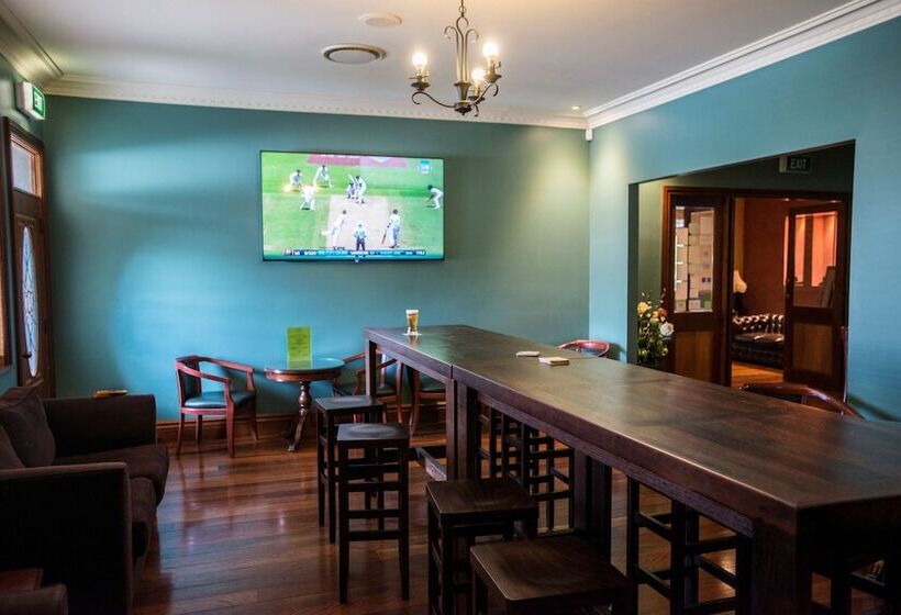 فندق Best Western Plus All Settlers Motor Inn