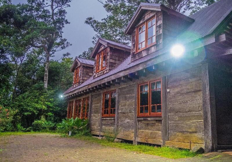 בית מלון כפרי Binna Burra Sky Lodges