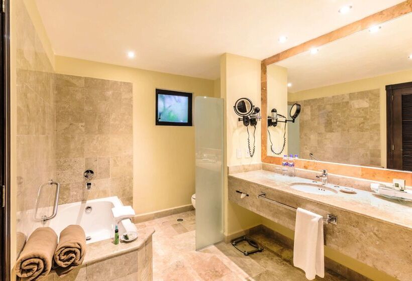 هتل Occidental Cozumel   All Inclusive