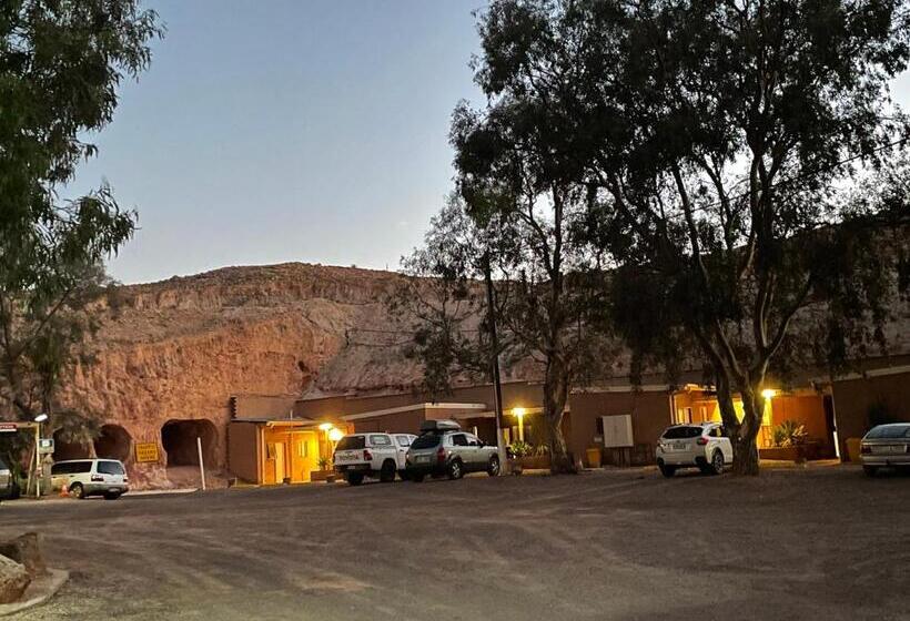 فندق على الطريق Desert View Apartments