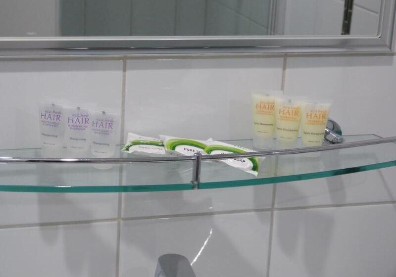 Coconut Grove Holiday Apartments