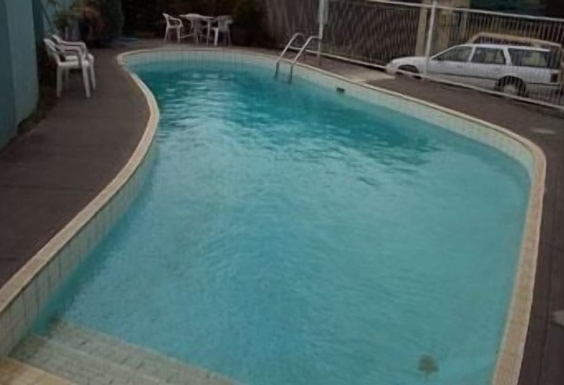 בית מלון כפרי Coburg Motor Inn