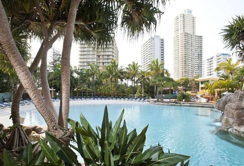 هتل Mantra Crown Towers